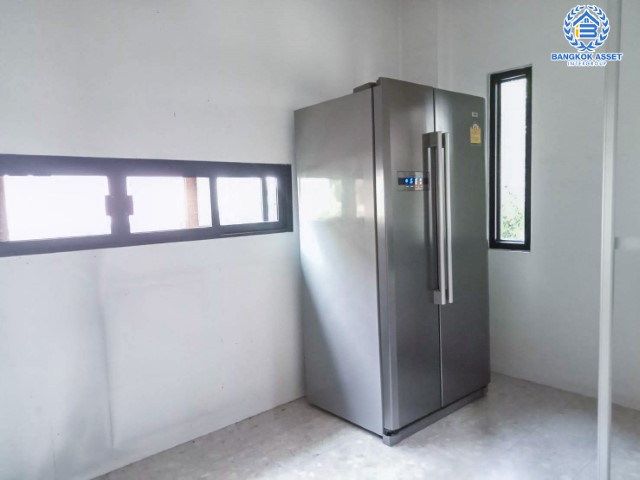 *****บ้านเดี่ยวมือสองย่านกรุงเทพฯ ม.ปัญฐิญา สุวินทวงศ์ เนื้อที่กว้างกว่า 90 ตร.ว. ฟังก์ชัน 3 ห้องนอน 3 ห้องน้ำ ที่จอดรถ 4 คัน บ้านสภาพสวย ต่อเติมครบพร้อมเข้าอยู่ได้ทันที! บนทำเลแห่งการเดินทาง ใกล้รถไฟฟ้าสายสีชมพู "สถานีมีนบุรี" และทางด่วน "ศรีรัช-วงแหวนรอบนอก" จองเลย!